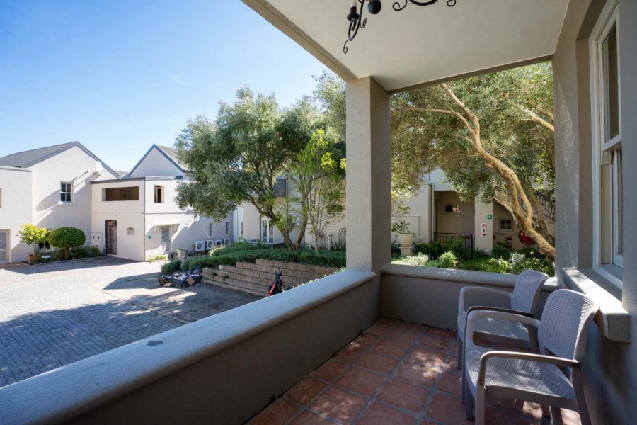 2 Bedroom Property for Sale in Franschhoek Western Cape